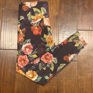 Running Bare Floral Leggings - Multicolor